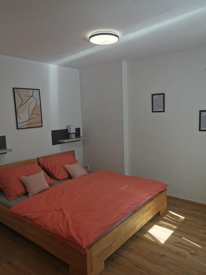 זנוימו Apartman Antoninska מראה חיצוני תמונה