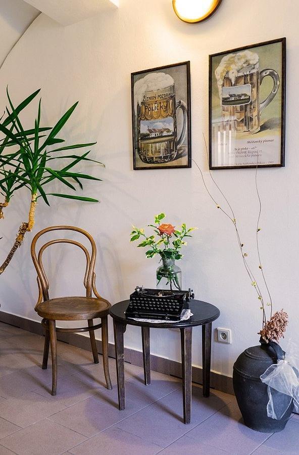 זנוימו Apartman Antoninska מראה חיצוני תמונה